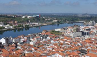 View Coimbra Travel Guide