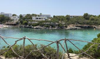 View Menorca Travel Guide