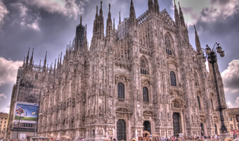 View Milan Travel Guide