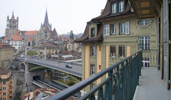 View Lausanne Travel Guide