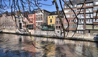 View Namur Travel Guide