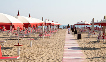 View Rimini Travel Guide