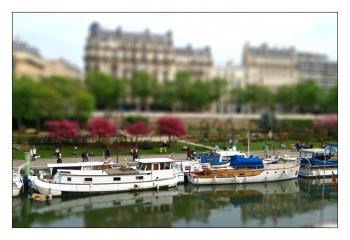 Boat/Ferry